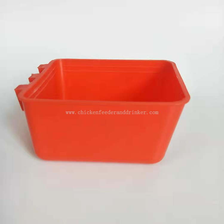 Red Plastic Square Drinking Cup Drinking Bowl for Pigeon Poultry Drinking Bowl for Cage Feeding LMB-12