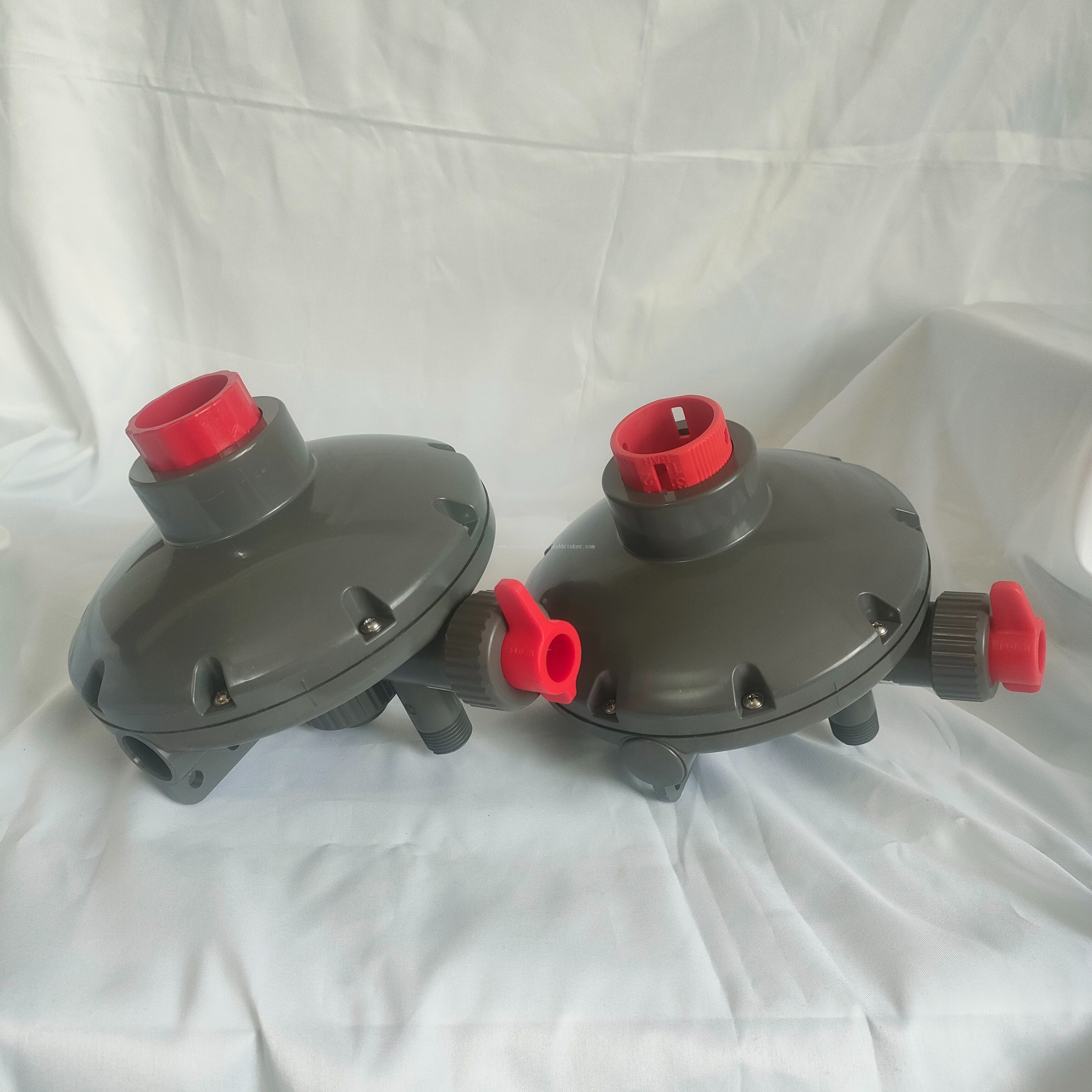 Nipple Drinker Watering Pipe System Chicken Water Pressure Regulator Two-Way Recoil Pressure Regulating Valve LML78